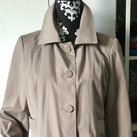 Jessica Jacket - Picture 1 of 5
